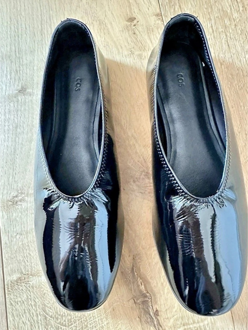 COS Minimal Patent Leather Ballet Flats in Black